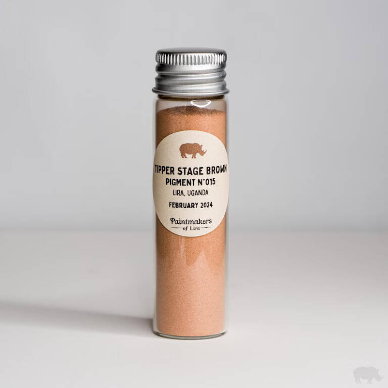 Tipper Stage Brown – Natural Earth Pigment(N° 015, Edition: May 2024)Lira District, Uganda